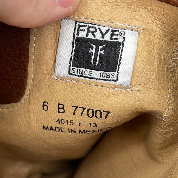 Frye Riding Boots Tall Equestrian Leather Buckle Zip Brown Size 6 - Picture 13 of 13